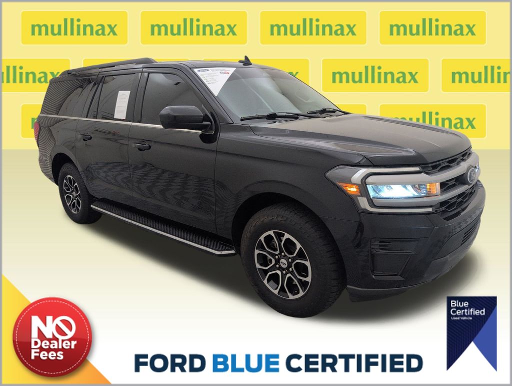 2022 Ford Expedition Max XLT