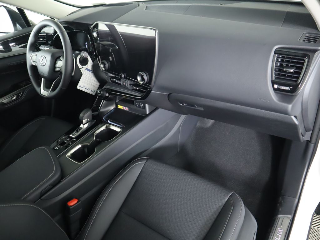 2025 Lexus NX Hybrid 350h Premium 17