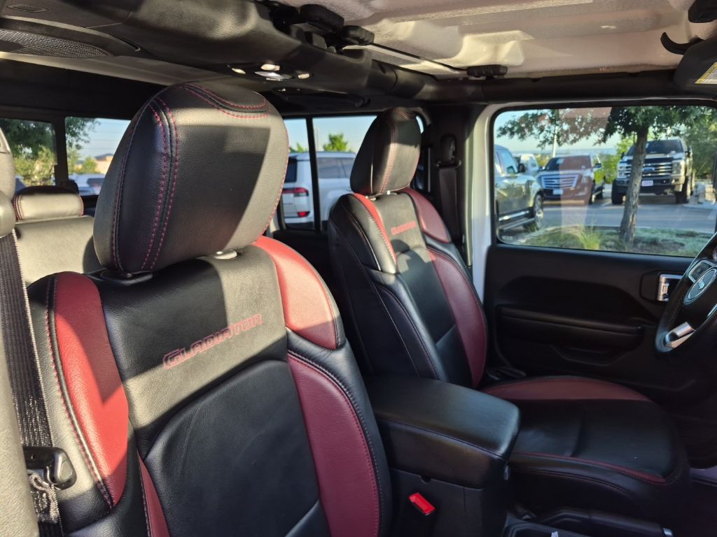 Used Car 2020 Jeep Gladiator  Sport For Sale Under $30,000 In Austin, Texas