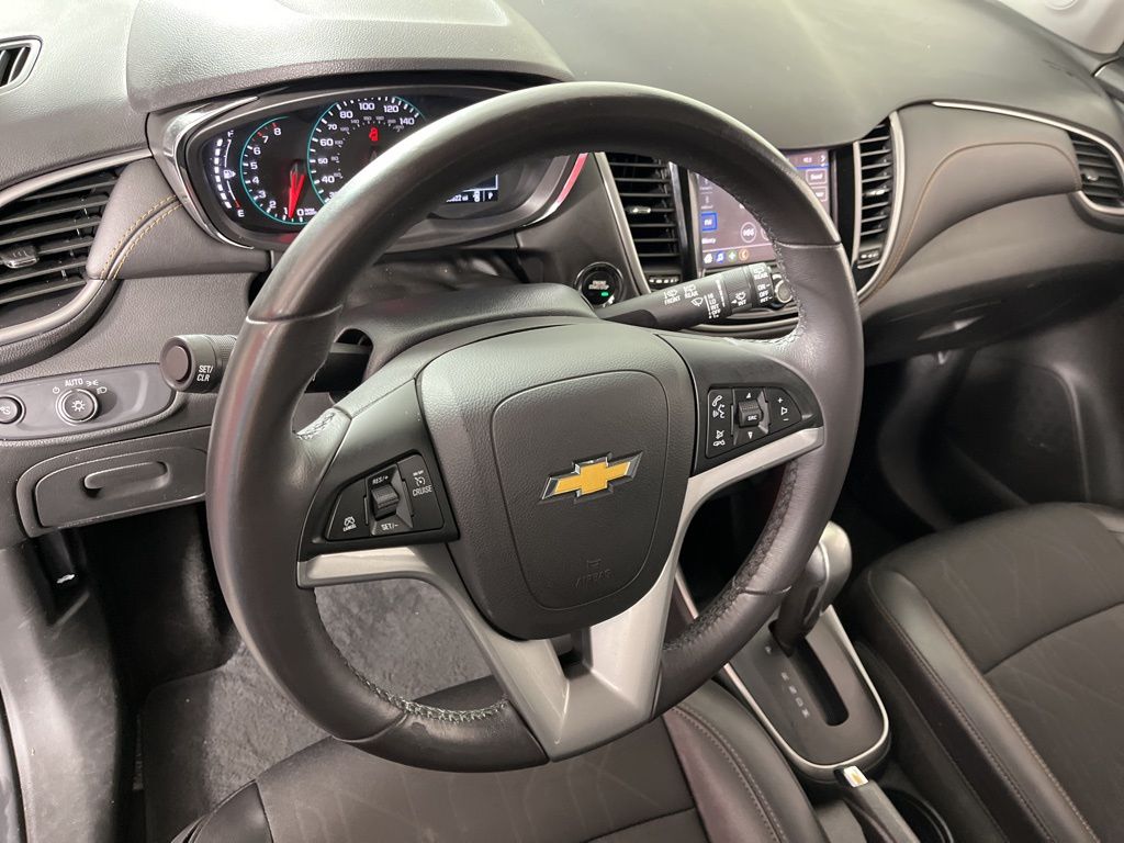 2022 Chevrolet Trax LT 24