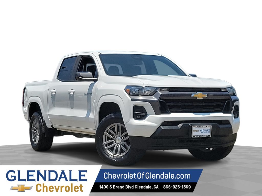 Summit White 2023 Chevrolet Colorado Pickup Truck 4X2 8-Speed Automatic