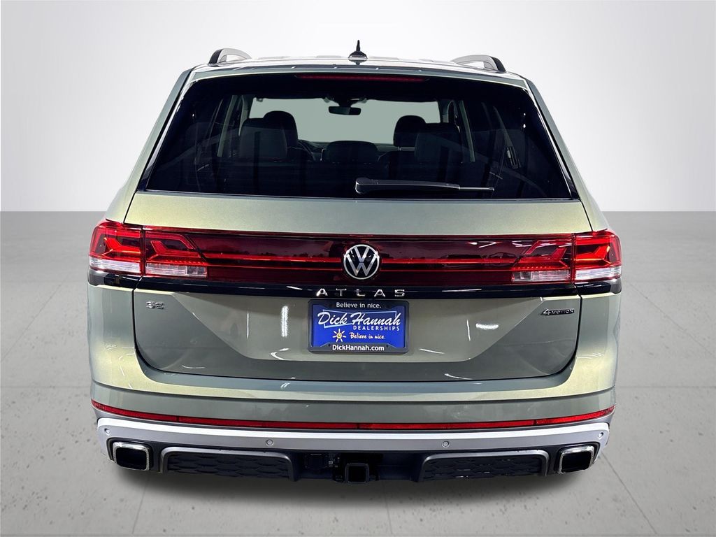 2025 Volkswagen Atlas 2.0T Peak Edition