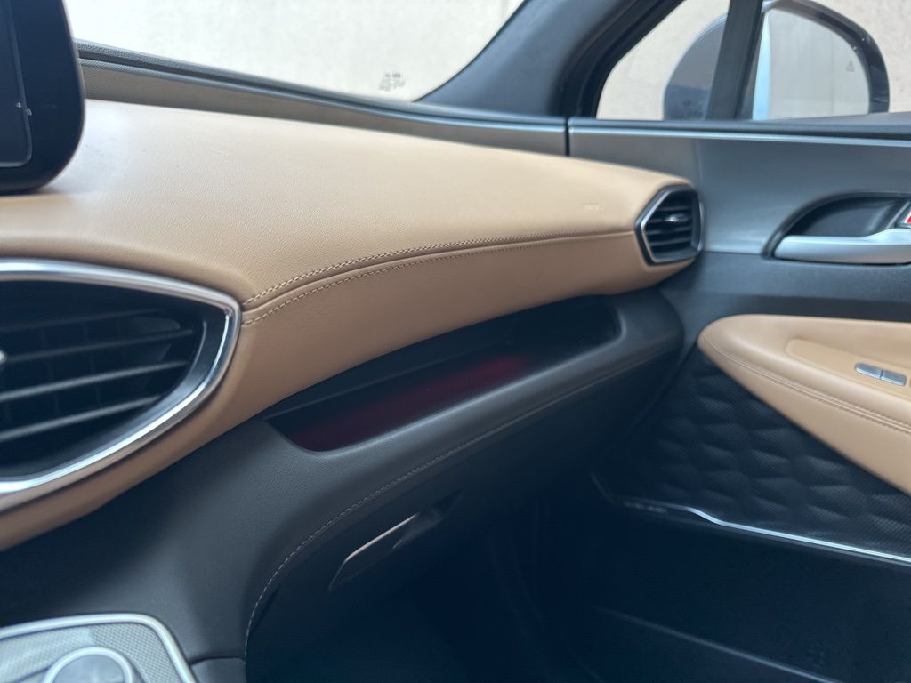 Thumbnail: 2023 Hyundai Santa Fe - 20