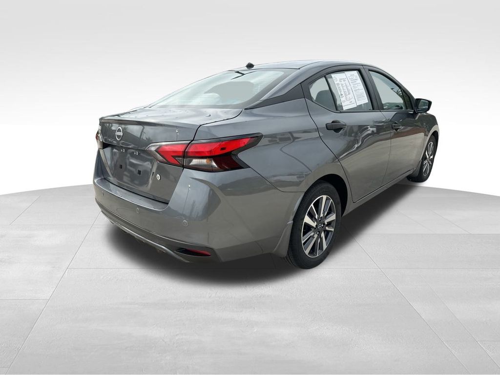 2024 Gun Metallic Nissan Versa 1.6 S FWD Sedan