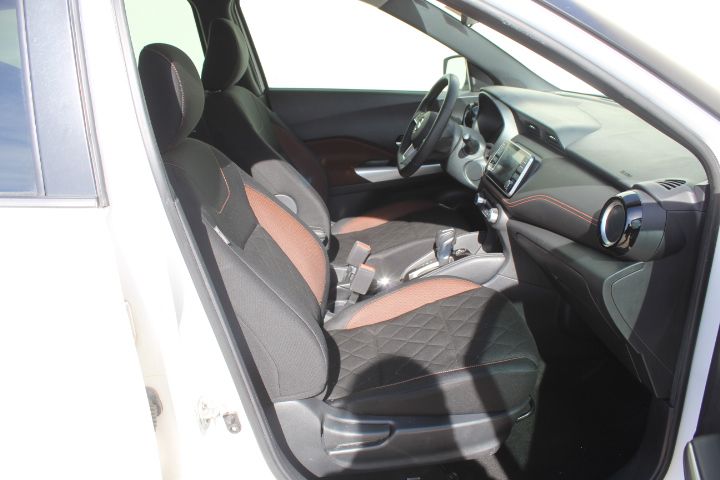 Used Car 2020 Nissan Kicks  Sr For Sale Under $15,000 In Georgetown, Texas