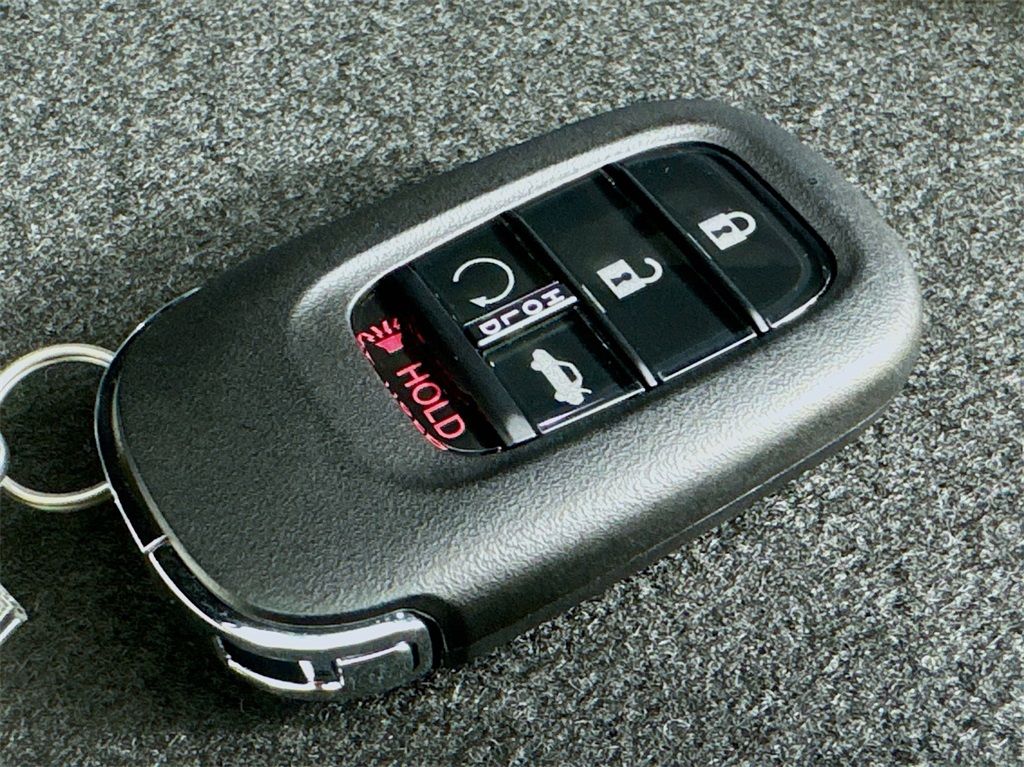 2025 Honda Accord Hybrid Sport-L photo