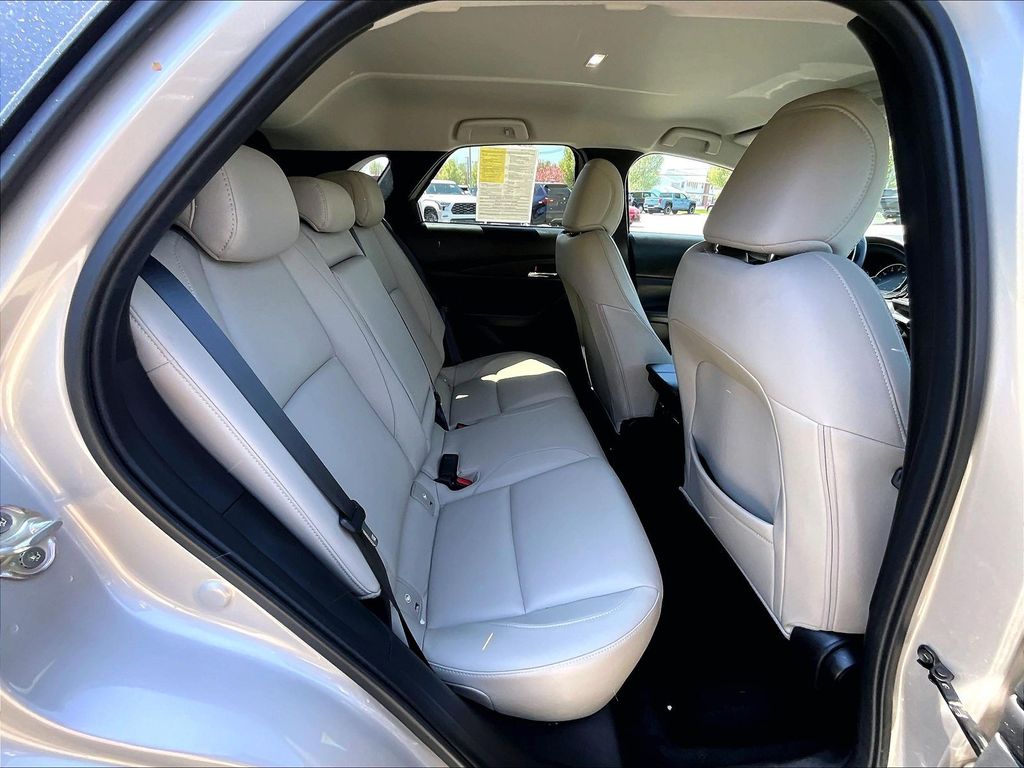 2023 Mazda CX-30 — photo 16