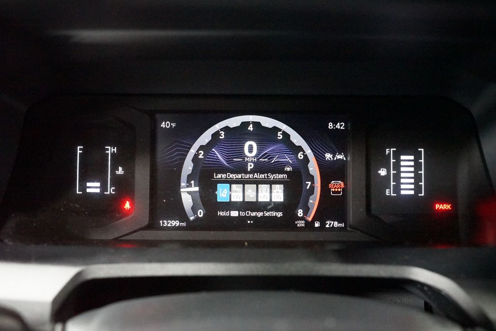 Thumbnail: 2025 Toyota 4Runner - 16