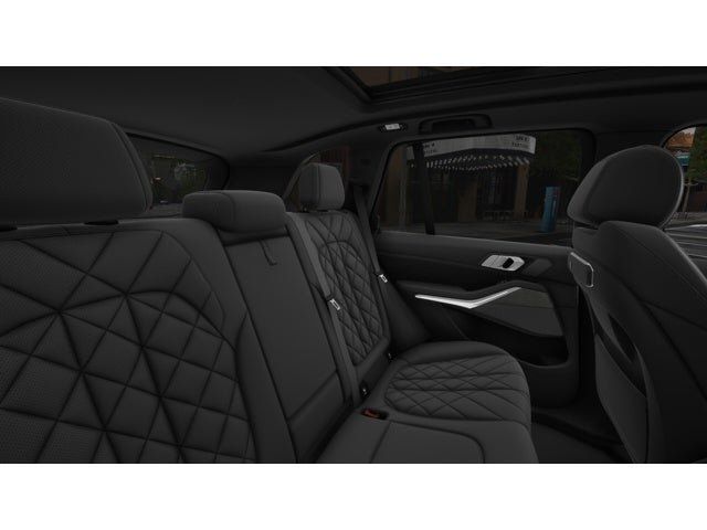Thumbnail: 2026 BMW X5 - 12