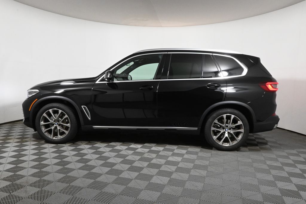 Thumbnail: 2023 BMW X5 - 2