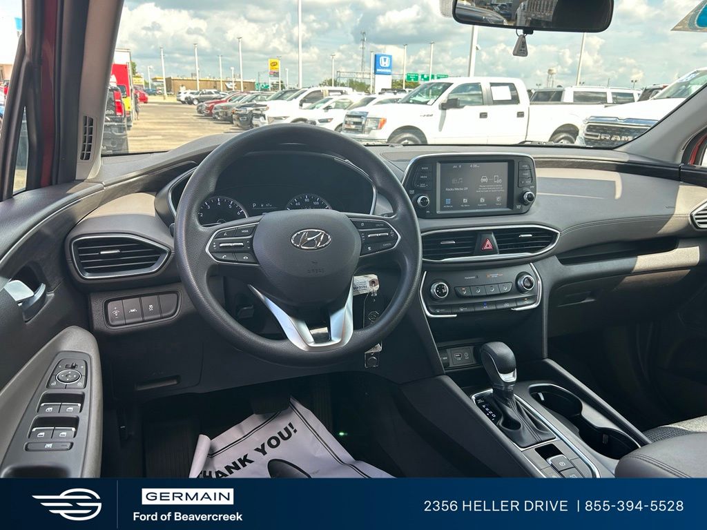 Used 2020 Orange Hyundai SE image 14