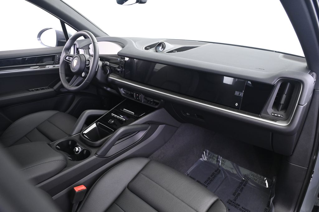 Thumbnail: 2025 Porsche Cayenne - 22