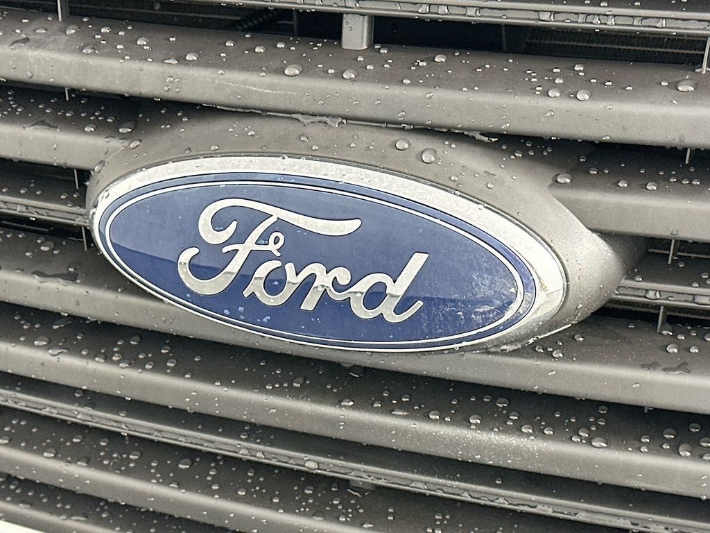 FordTransit-25018