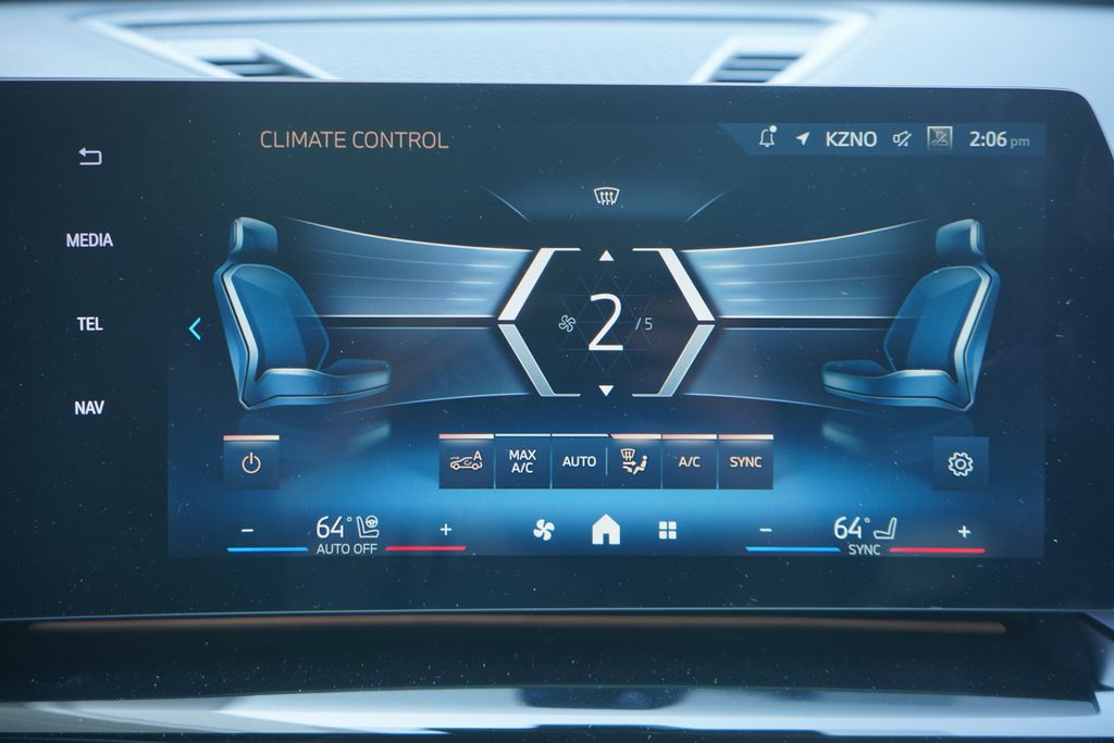 2025 BMW X2 xDrive28i 18