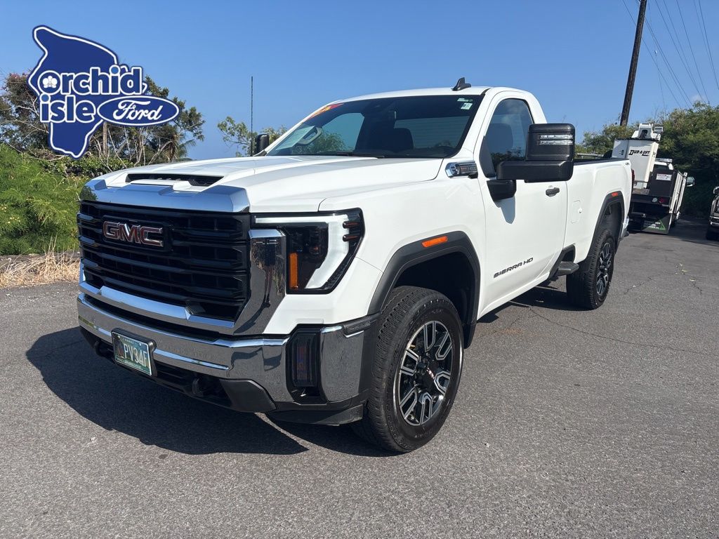 Summit White 2024 GMC Sierra 2500HD Pro Regular Cab LB 4WD Pickup Truck Four-Wheel Drive Automatic