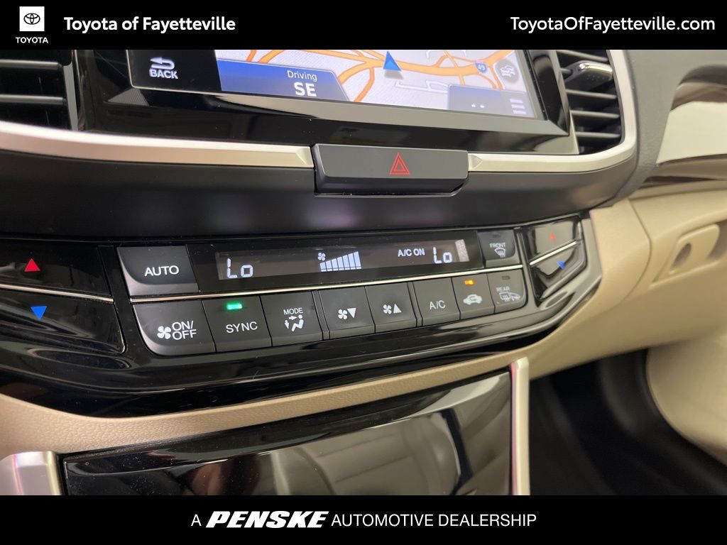 Thumbnail: 2017 Honda Accord - 29