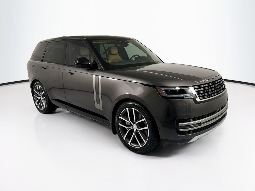 Thumbnail: 2025 Land Rover Range Rover - 3