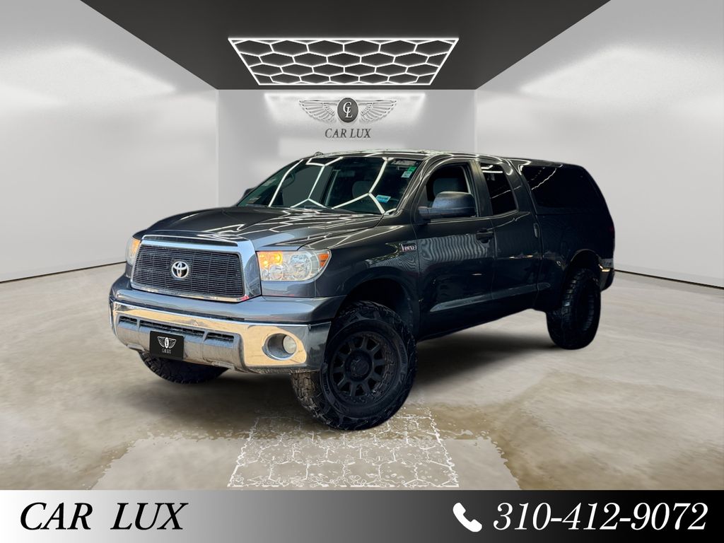 Magnetic Gray Metallic 2013 Toyota Tundra Pickup Truck 4X2 6-Speed Automatic Overdrive