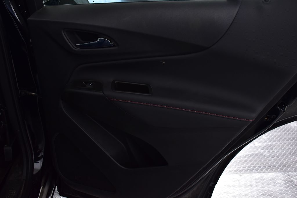 Thumbnail: 2023 Chevrolet Equinox - 30