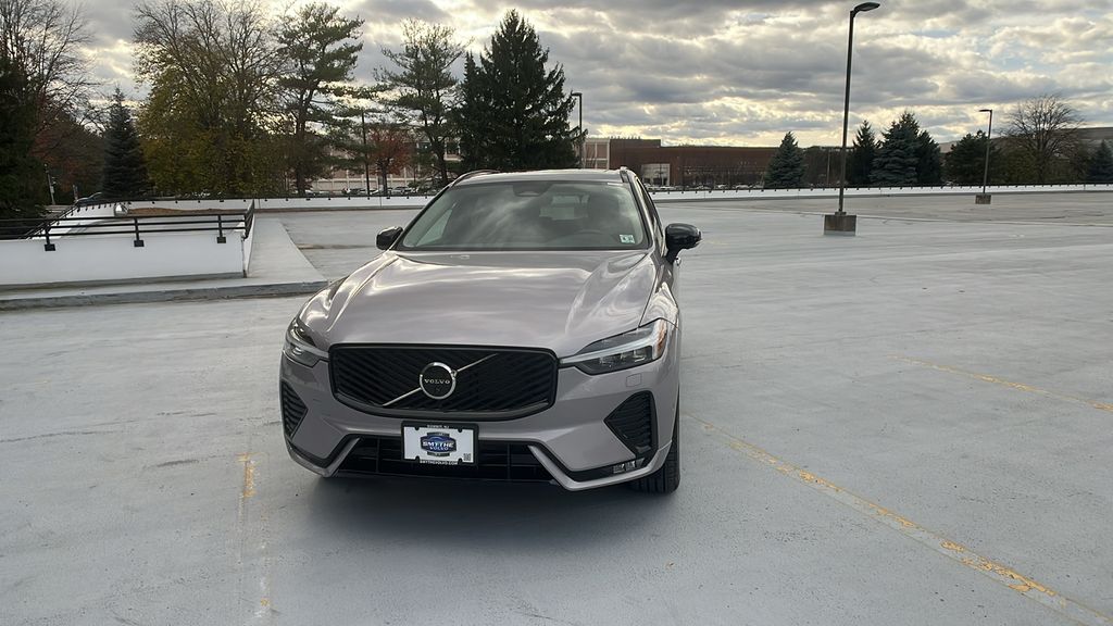 2026 Volvo XC60 B5 Plus AWD