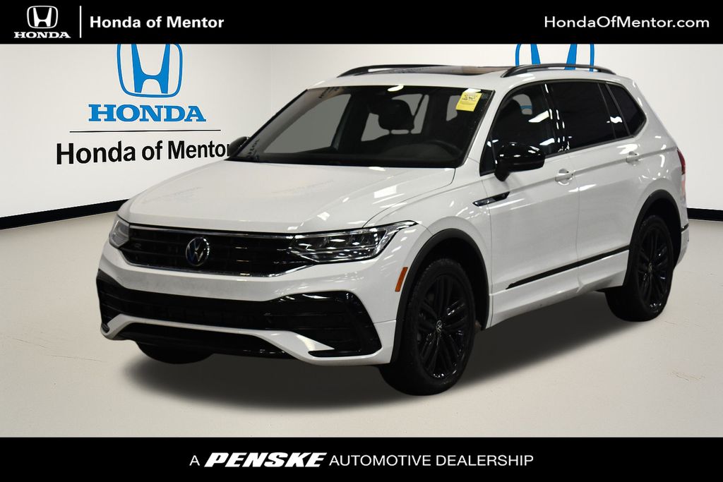 Thumbnail: 2022 Volkswagen Tiguan - 1