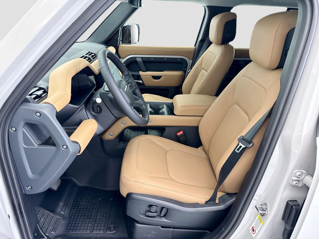 Thumbnail: 2026 Land Rover Defender - 18