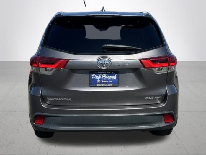 2018 Toyota Highlander 