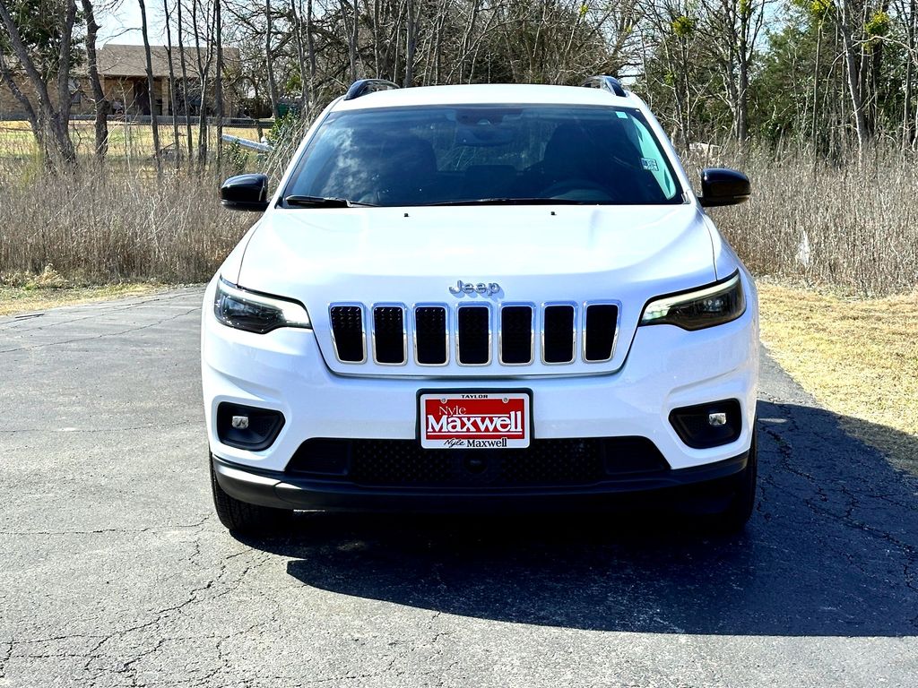 Used Car 2022 Jeep Cherokee  Latitude Lux For Sale Under $25,000 In Taylor, Texas