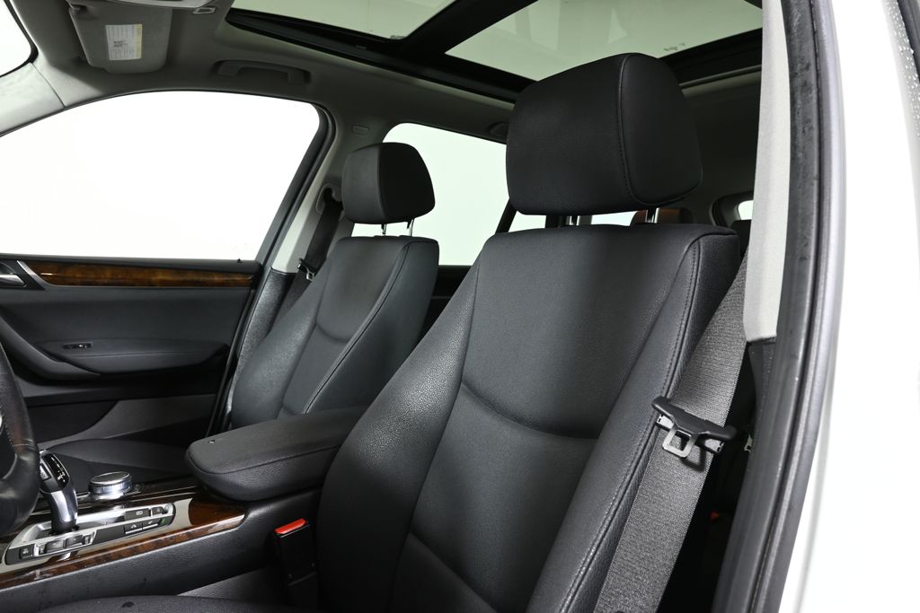 Thumbnail: 2017 BMW X3 - 4