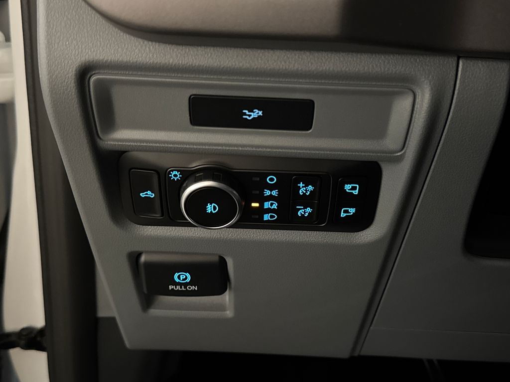 New 2026 White Ford XLT image 22