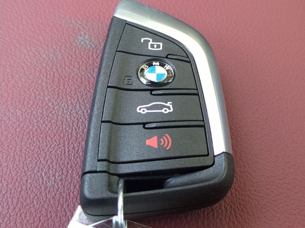 New 2026 Gray BMW 330i image 29