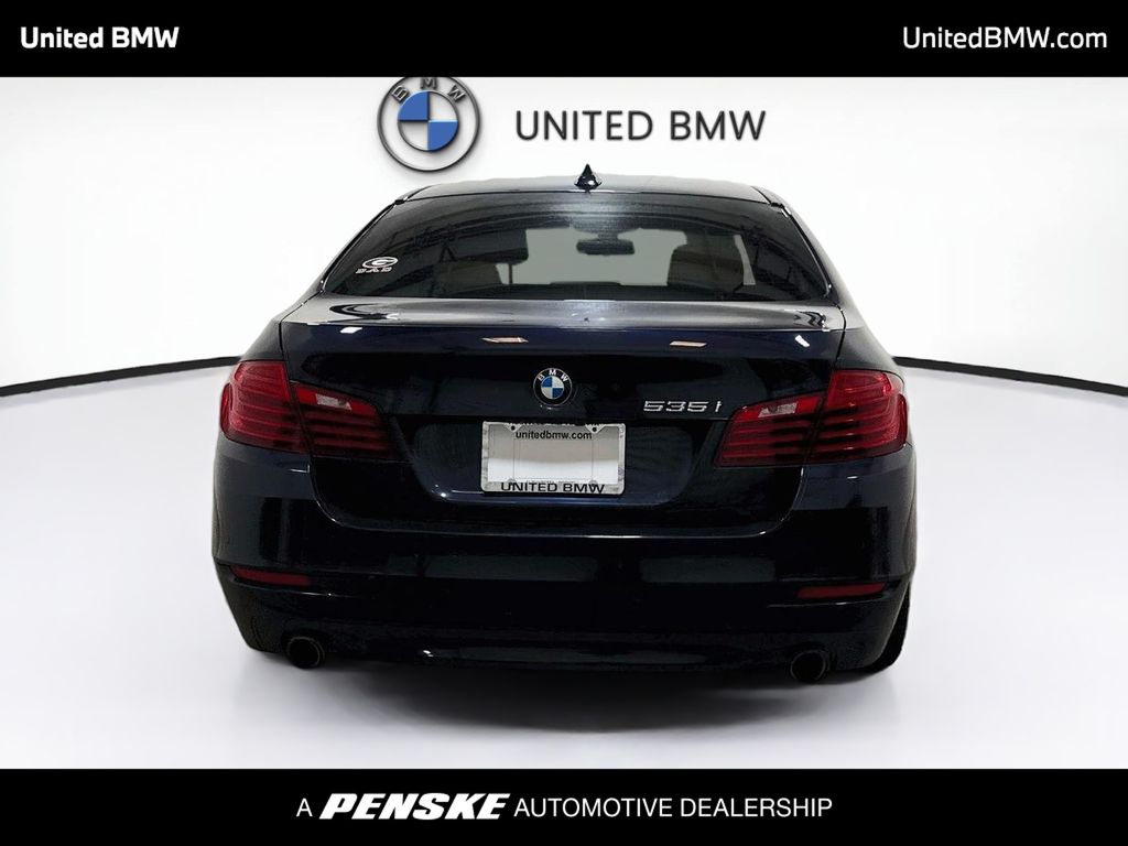 Thumbnail: 2016 BMW 5 Series - 6