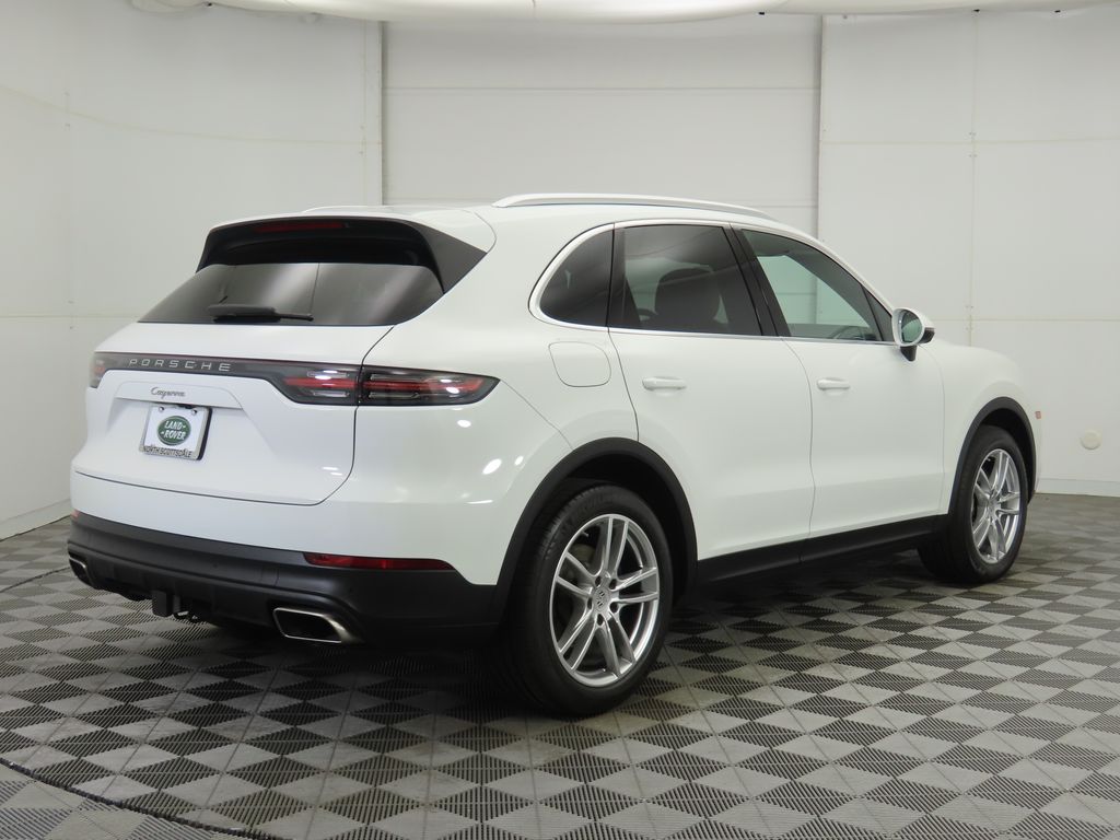 Thumbnail: 2023 Porsche Cayenne - 5