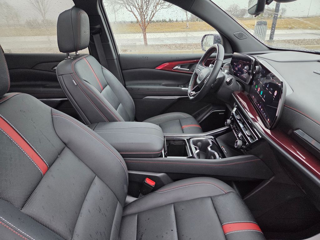 2024 Chevrolet Traverse AWD RS