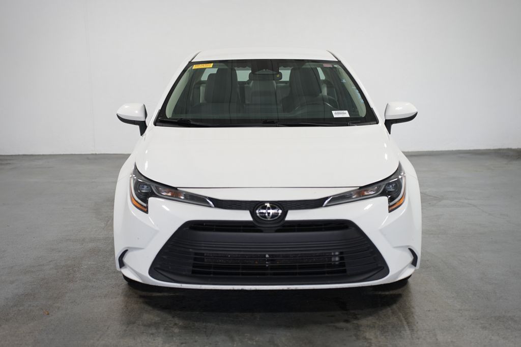 2023 Toyota Corolla LE 2