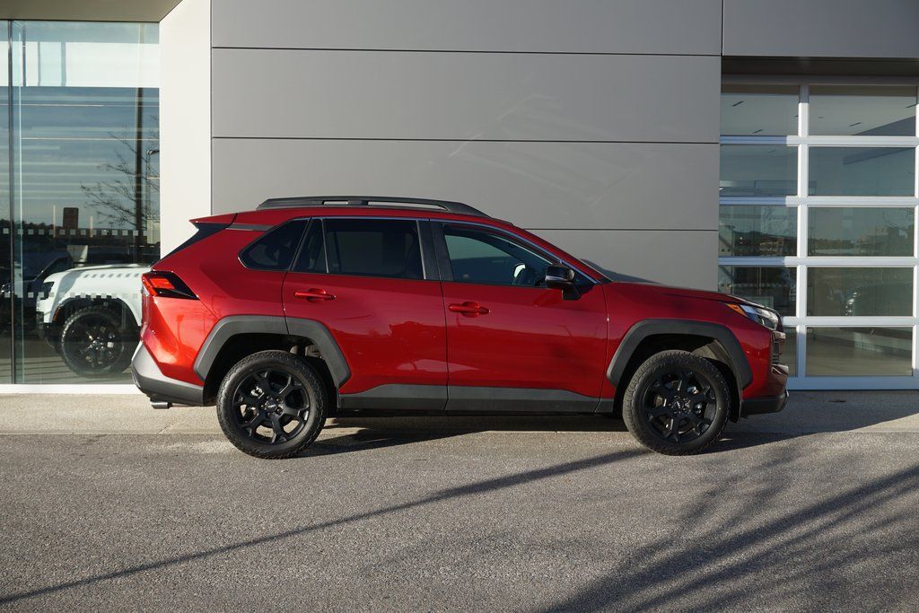 2024 Toyota RAV4 TRD Off Road 7