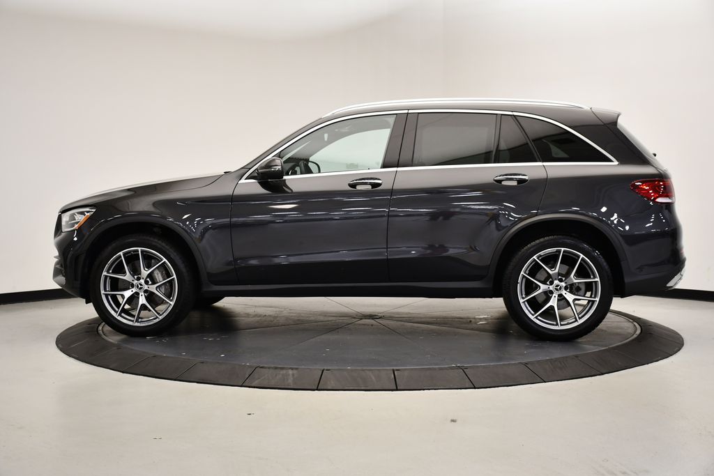 Thumbnail: 2022 Mercedes-Benz GLC - 2