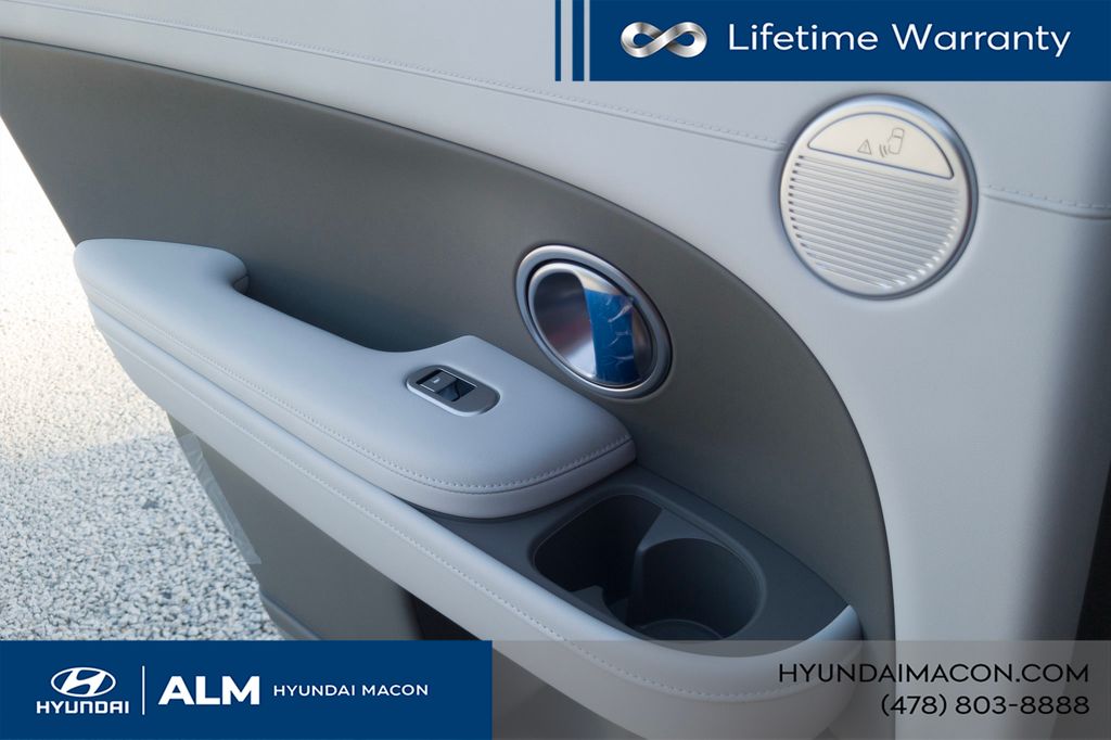 New 2027  Hyundai Blue SEL Premium 8P image 26