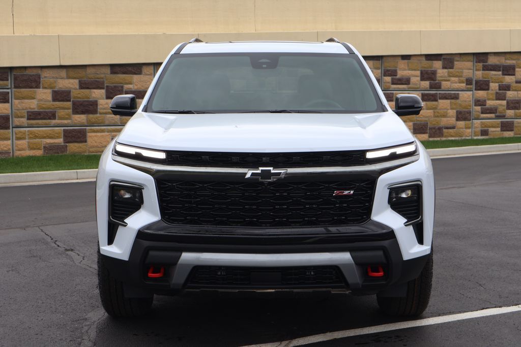 View vehicle photo 2