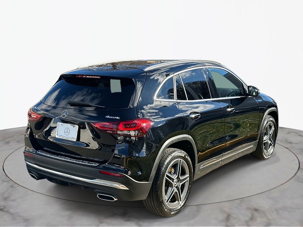 Thumbnail: 2021 Mercedes-Benz GLA - 7