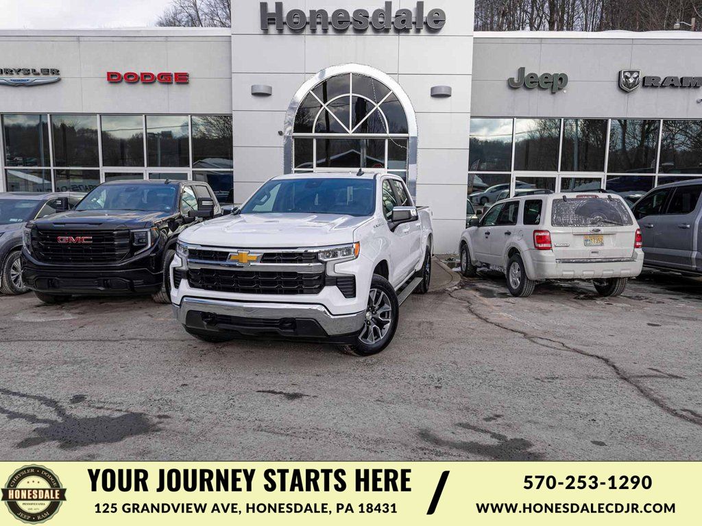 2024 Chevrolet Silverado 1500 LT Crew Cab 4WD