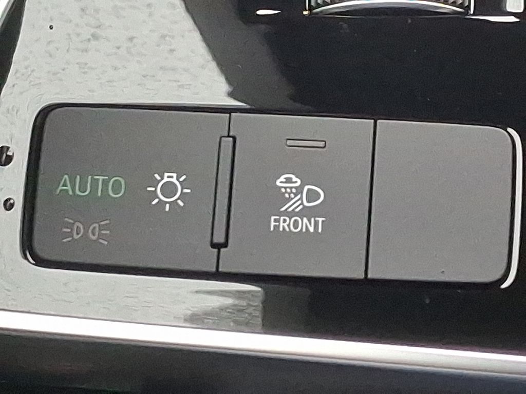 2025 Audi Q7 Premium 27