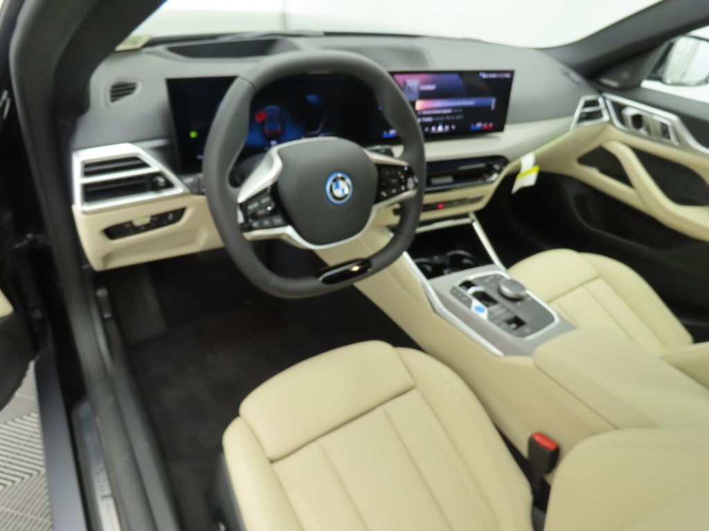 2025 BMW i4 xDrive40 9