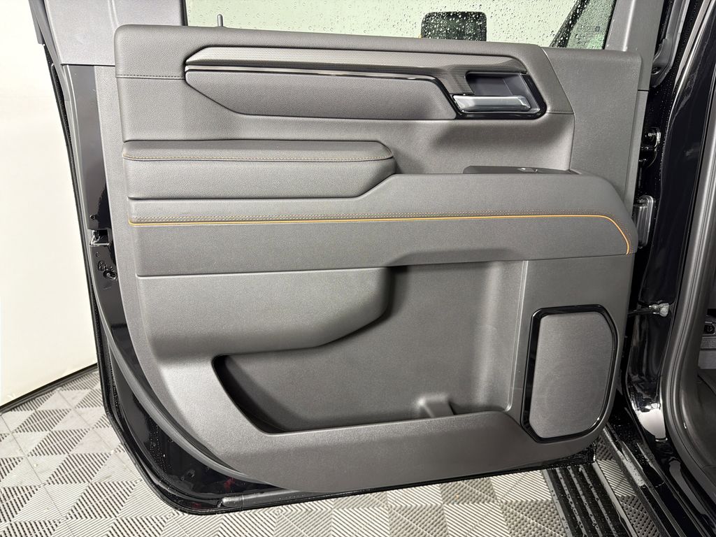 new 2026 GMC Sierra 2500HD car, priced at $83,840