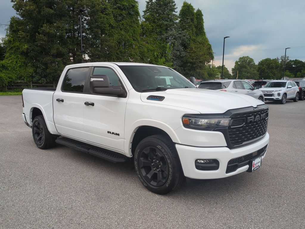 2025 Ram 1500 Big Horn Crew Cab 4x4 5'7" Box