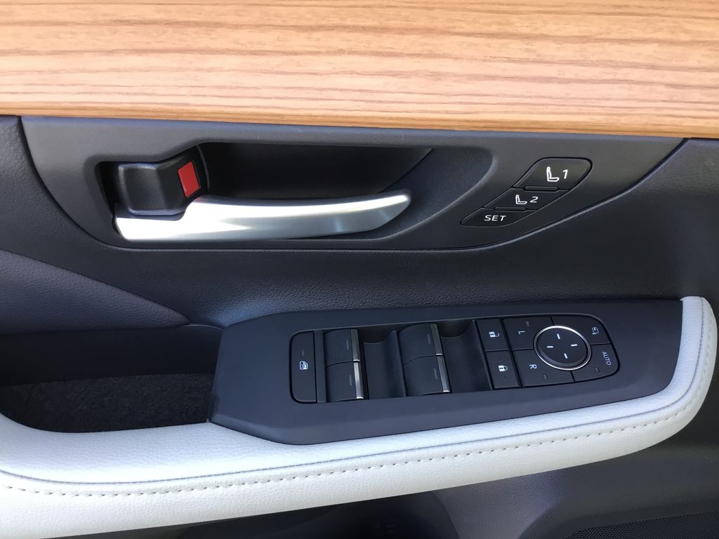 Thumbnail: 2026 Toyota Grand Highlander - 20