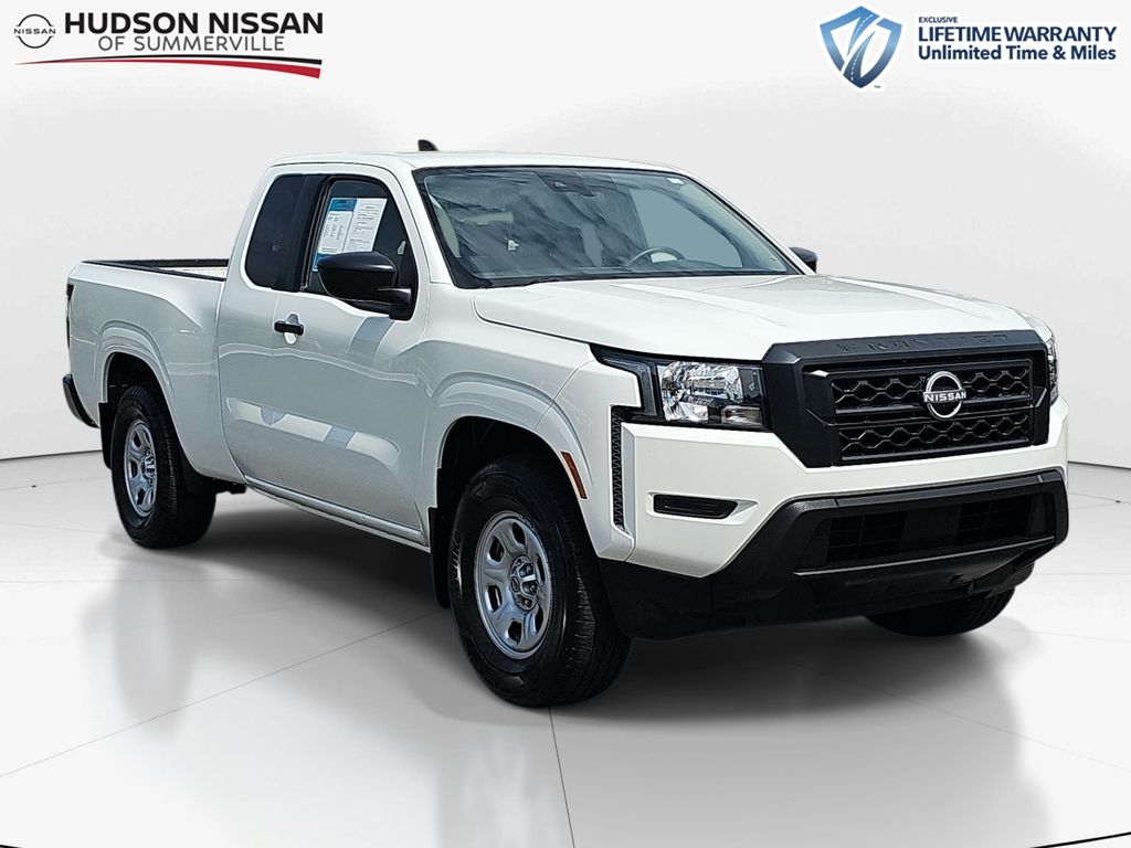2024 Nissan Frontier S King Cab RWD