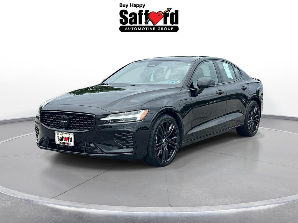 2023 Volvo S60 T8 Recharge Plus Black Edition AWD's photo