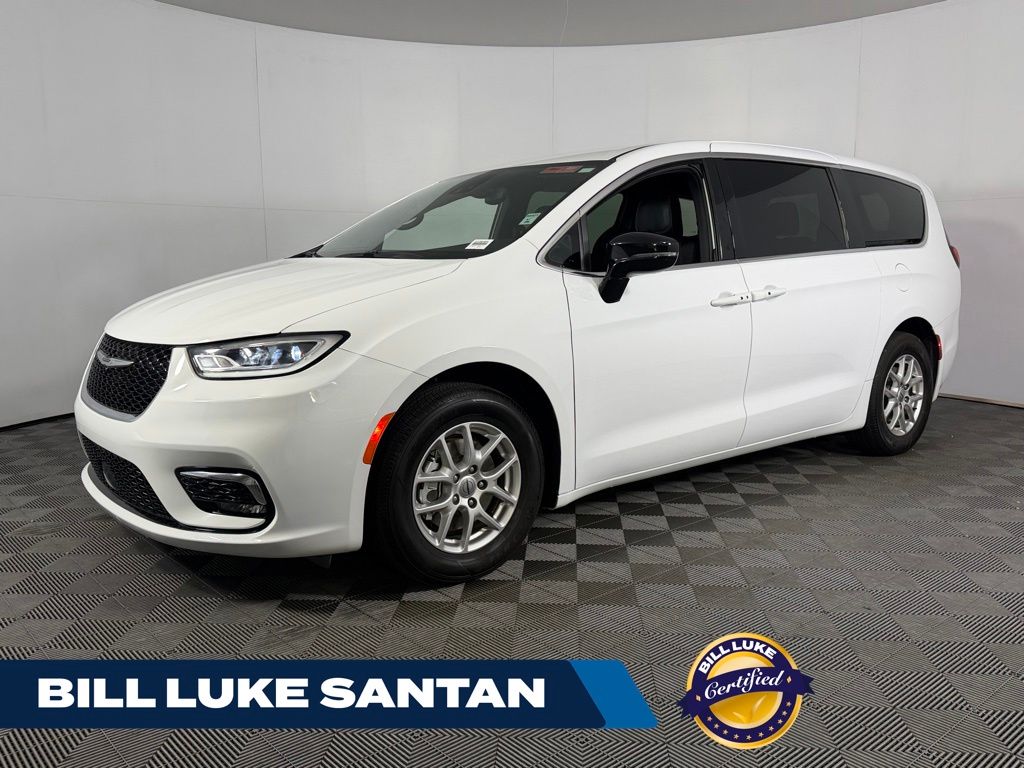 Bright White Clearcoat 2025 Chrysler Pacifica Select FWD Minivan Front-Wheel Drive 9-Speed Automatic