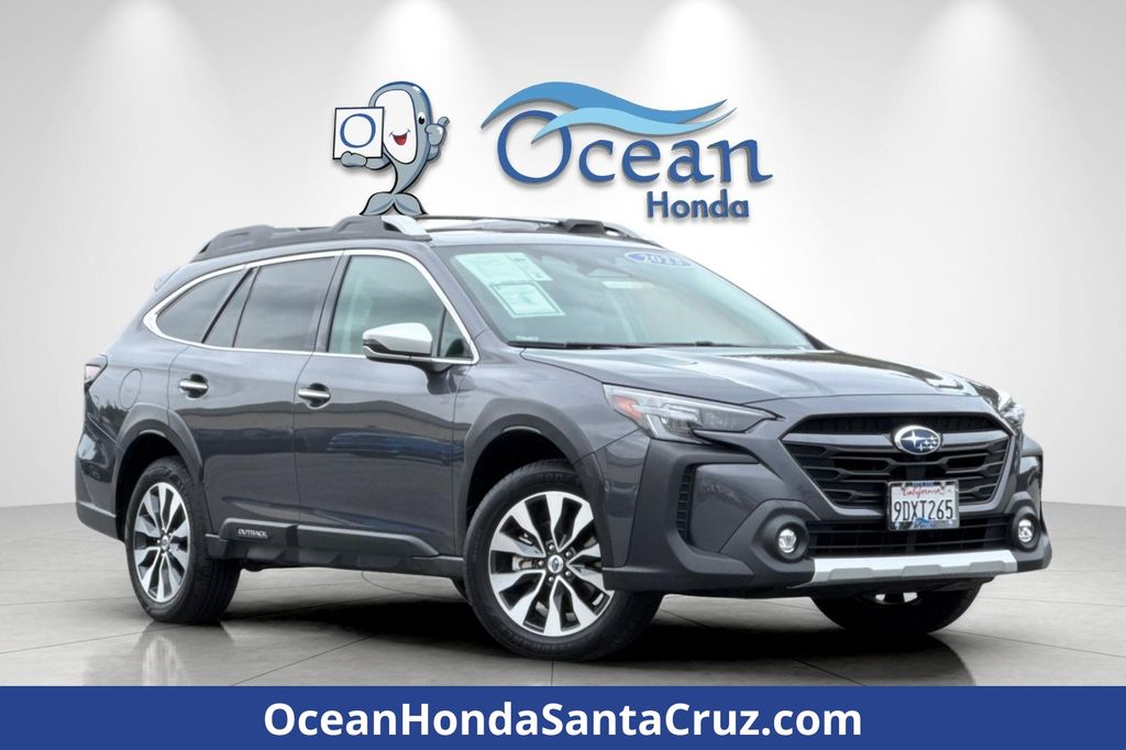 2023 Subaru Outback Touring AWD